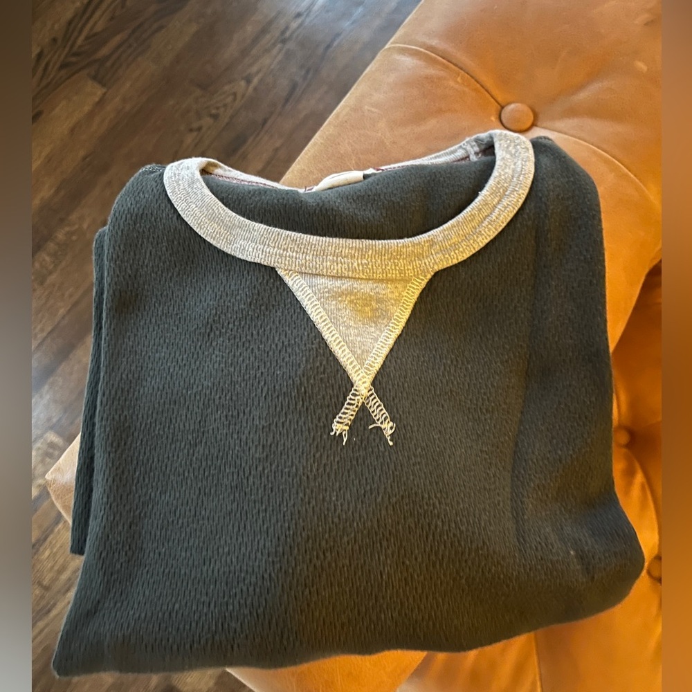 Todd Snyder green/gray  Thermal Shirt Size large.